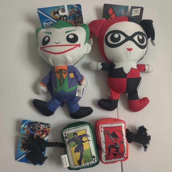 🆕 DC Comics DC Universe Harley Quinn & Joker Batman Sets of 3 Squeaky Dog Toys - Picture 1 of 4